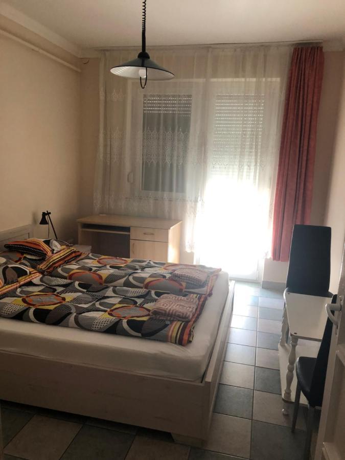 Tulipan Vendeghaz Lejlighed Hajdúszoboszló Eksteriør billede